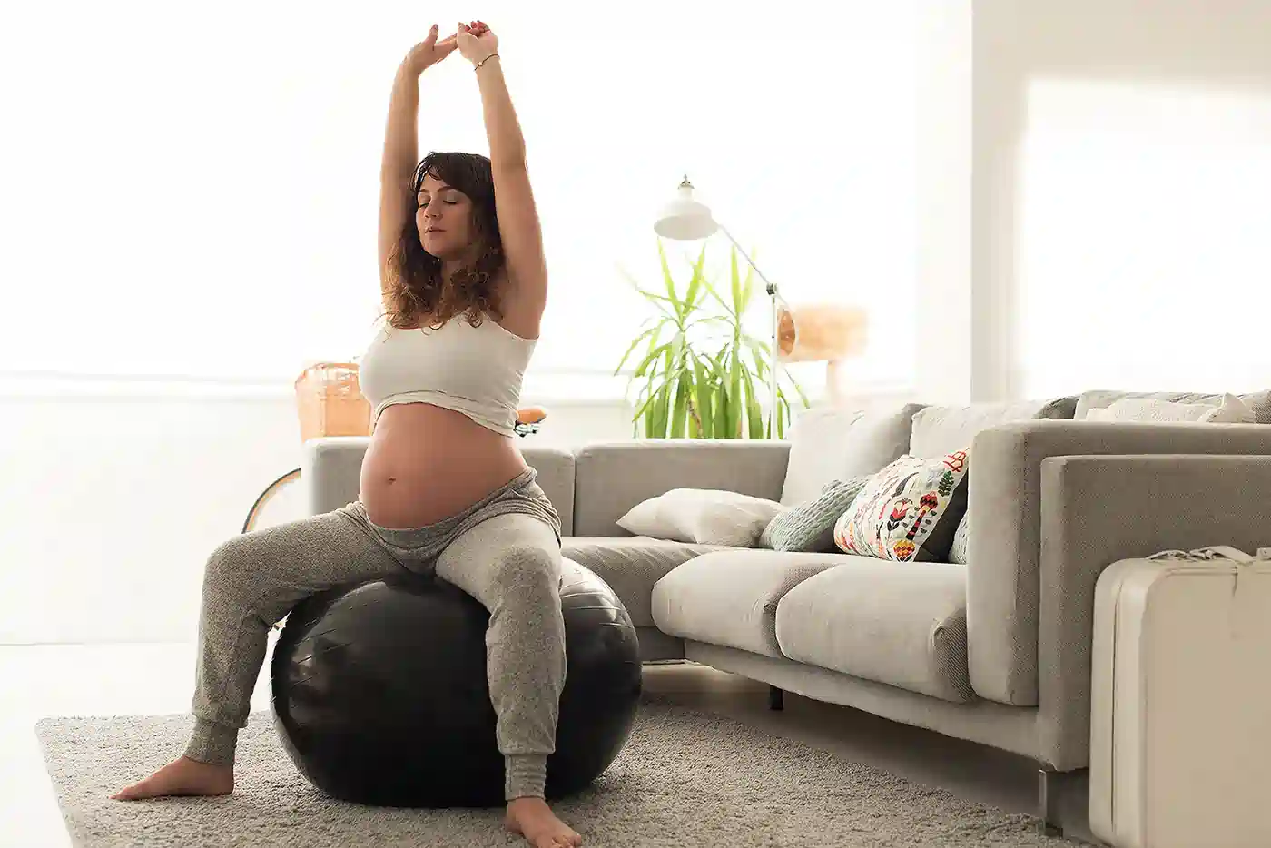 How to Support Your Core Safely During Pregnancy Hampton Court
